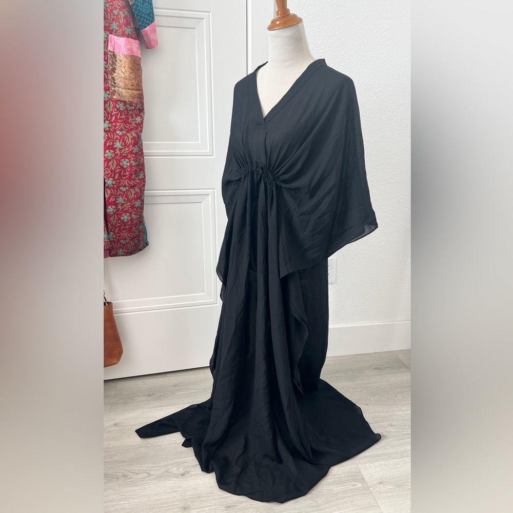 Black caftan beach cover up Dress. NWOT. One size fits most!